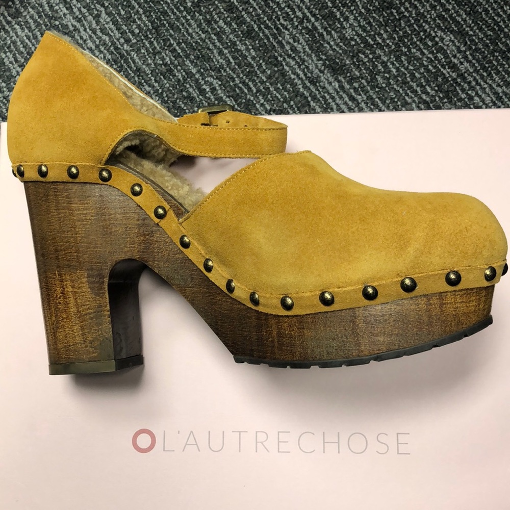 Brand New shearling lined suede clog shoes - Picture 1 of 5
